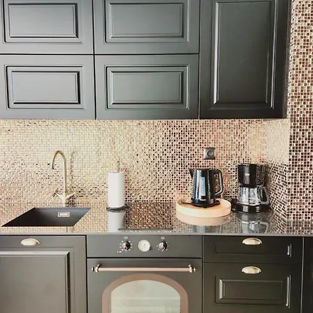 Ekskluzywny Gold Gardenia Z Widokiem Na Morze Апартаменты Дзивнув