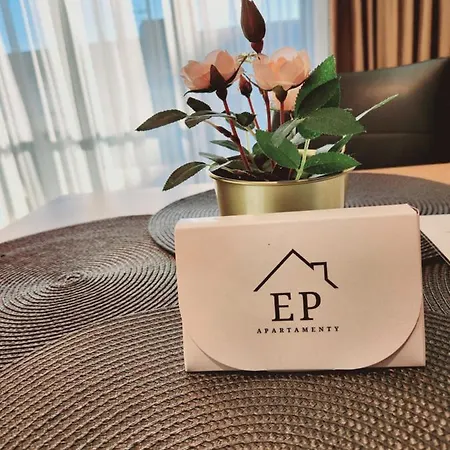 Apartment Ekskluzywny Gold Gardenia Z Widokiem Na Morze Trzecie Pietro 1 Pokojowy Epapartamenty *